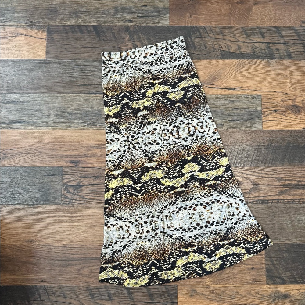 🌟Karen Kane Snake Maxi Skirt🌟